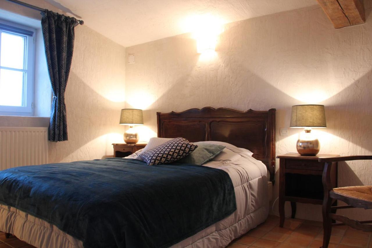 Les Chambres D'Hotes De La Metairie Du Bourg Les Herbiers Luaran gambar